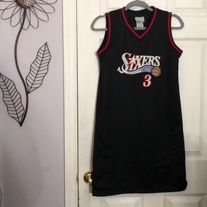 Official Allen Iverson 3 Reebok NBA Jersey Dress-M